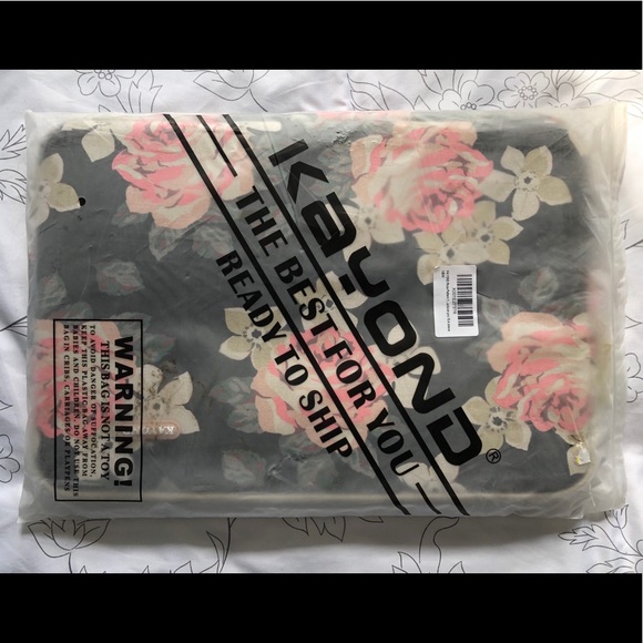 Floral Print Kayond Laptop Case - Picture 2 of 6